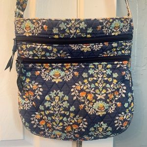 Vera Bradley large crossbody bag
